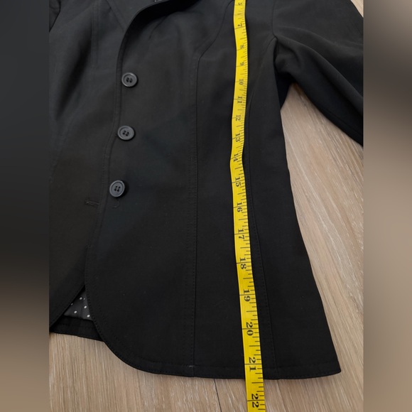 The Limited Classic Black Blazer - Picture 9 of 11